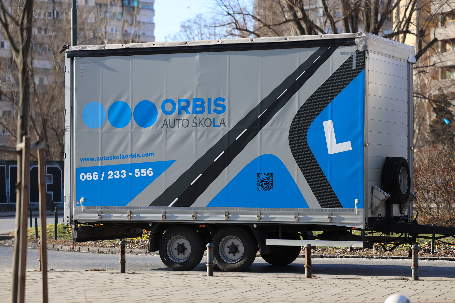Auto skola Orbis Novi Sad Kamion