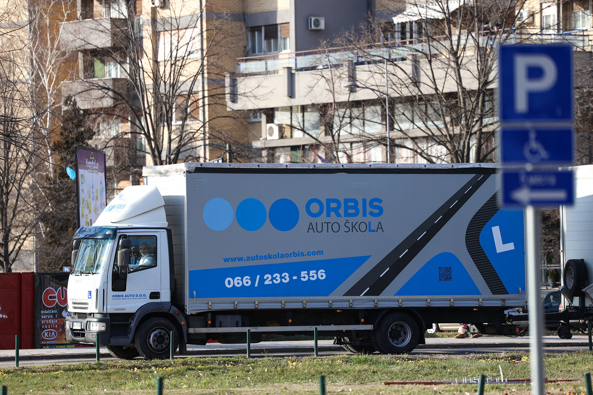Auto skola Orbis Novi Sad Kamion