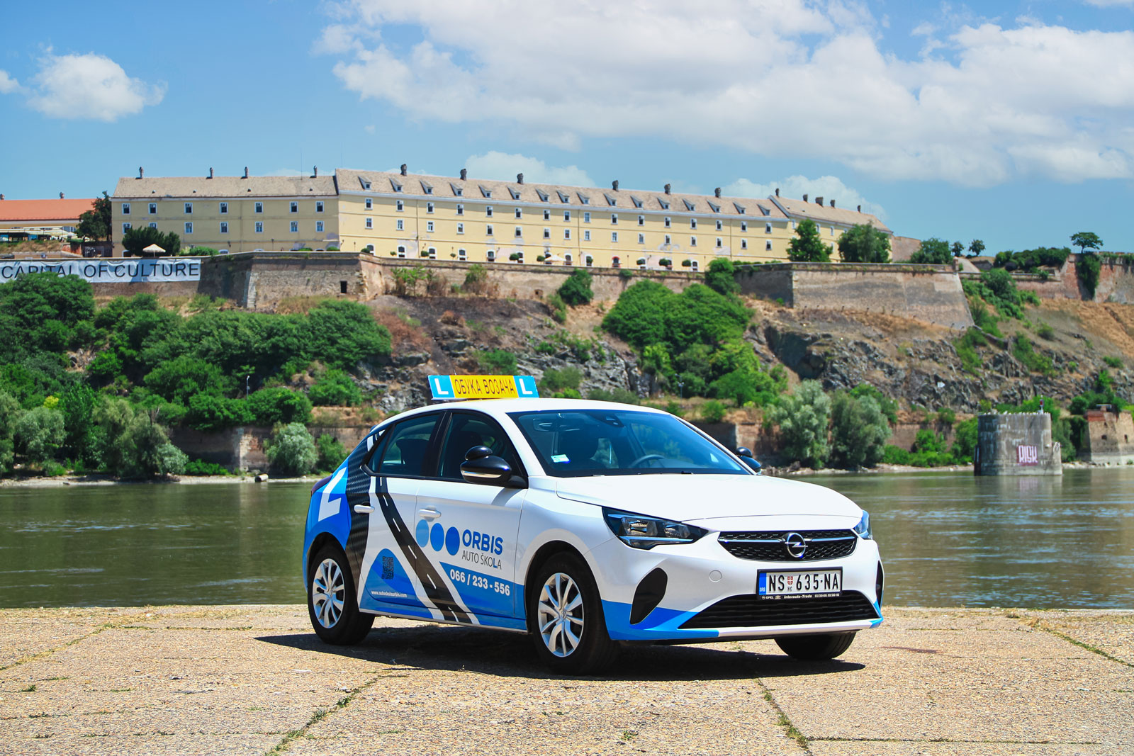 Auto skola Orbis Novi Sad Opel Corsa